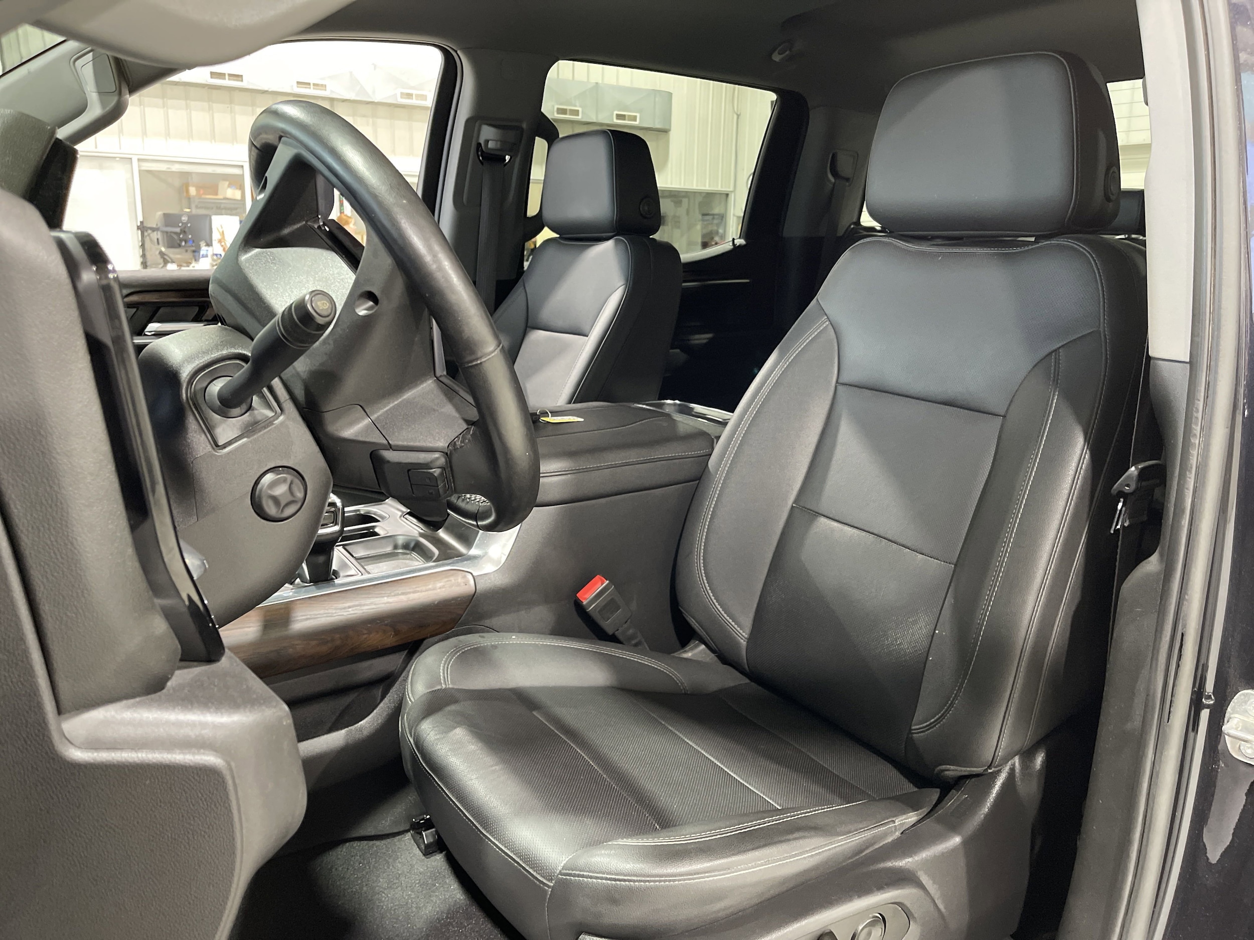 2023 GMC Sierra 1500 SLT - Photo 20