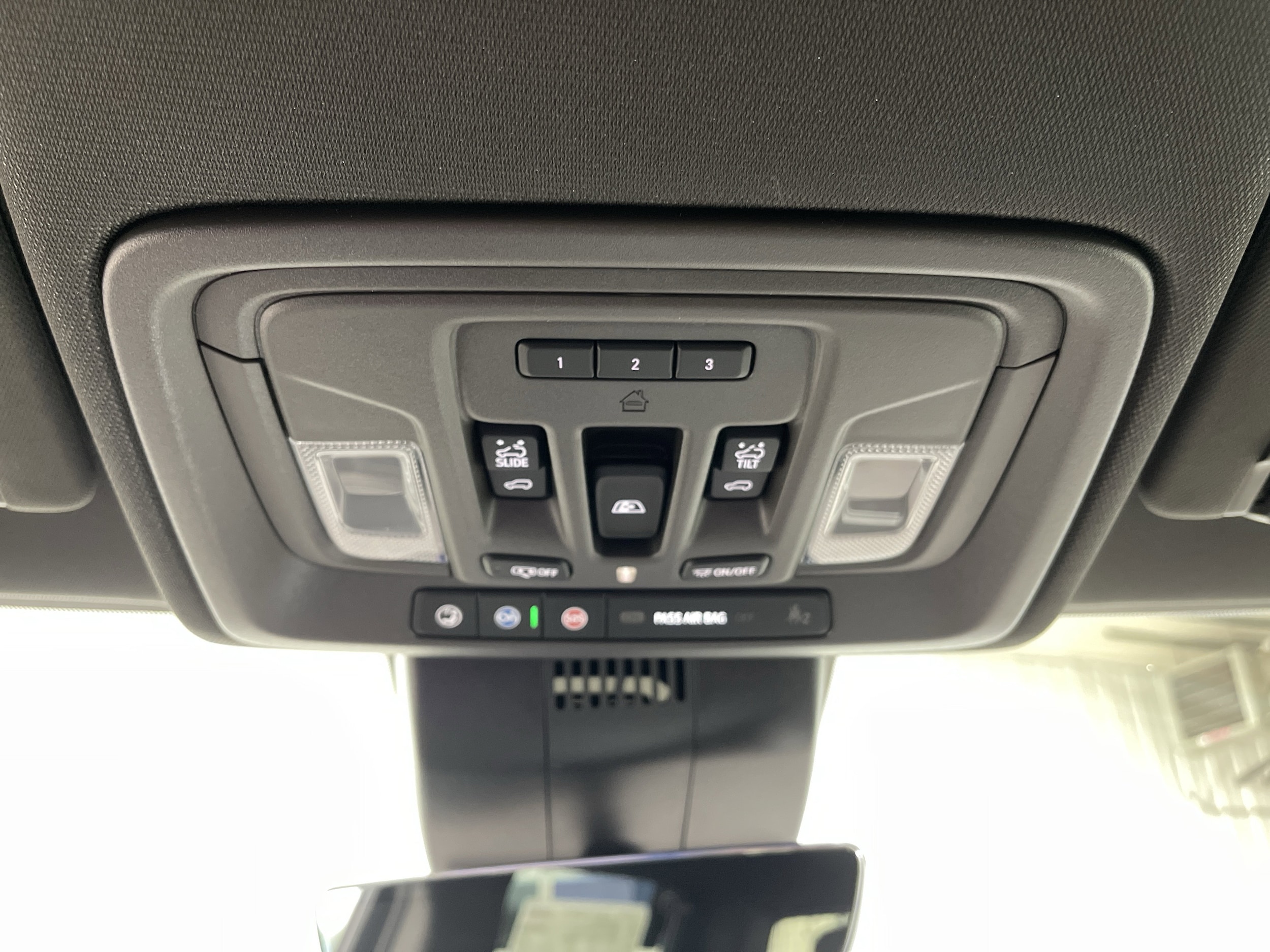 2026 GMC Sierra 3500HD Denali - Photo 23