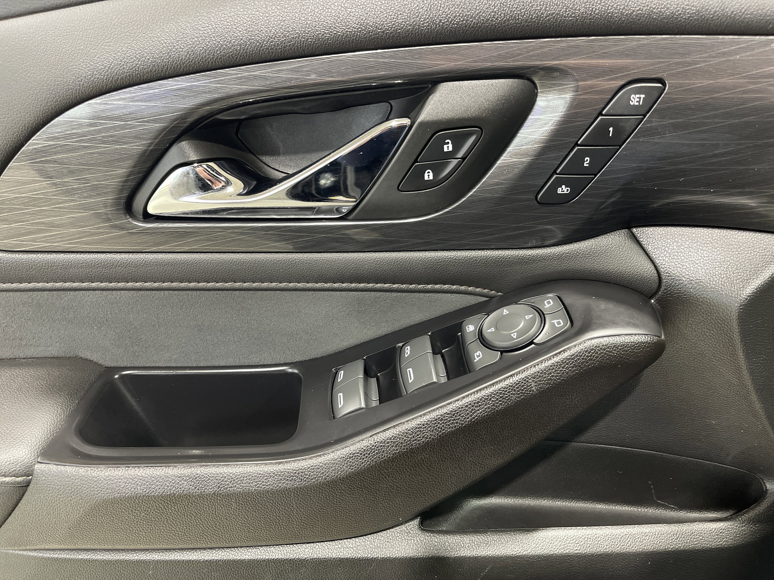 2023 Chevrolet Traverse High Country - Photo 34