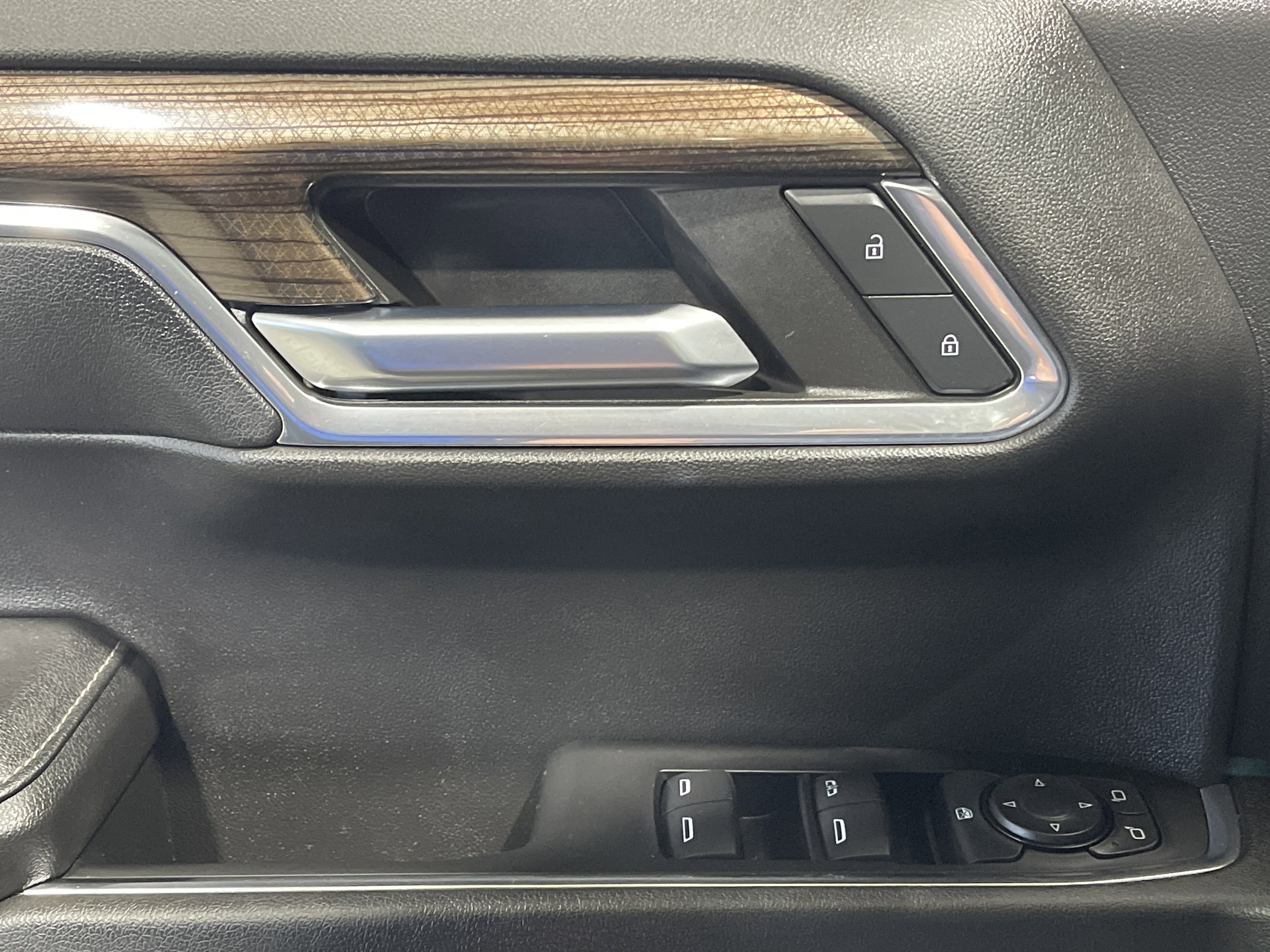 2024 Chevrolet Silverado 1500 RST - Photo 34