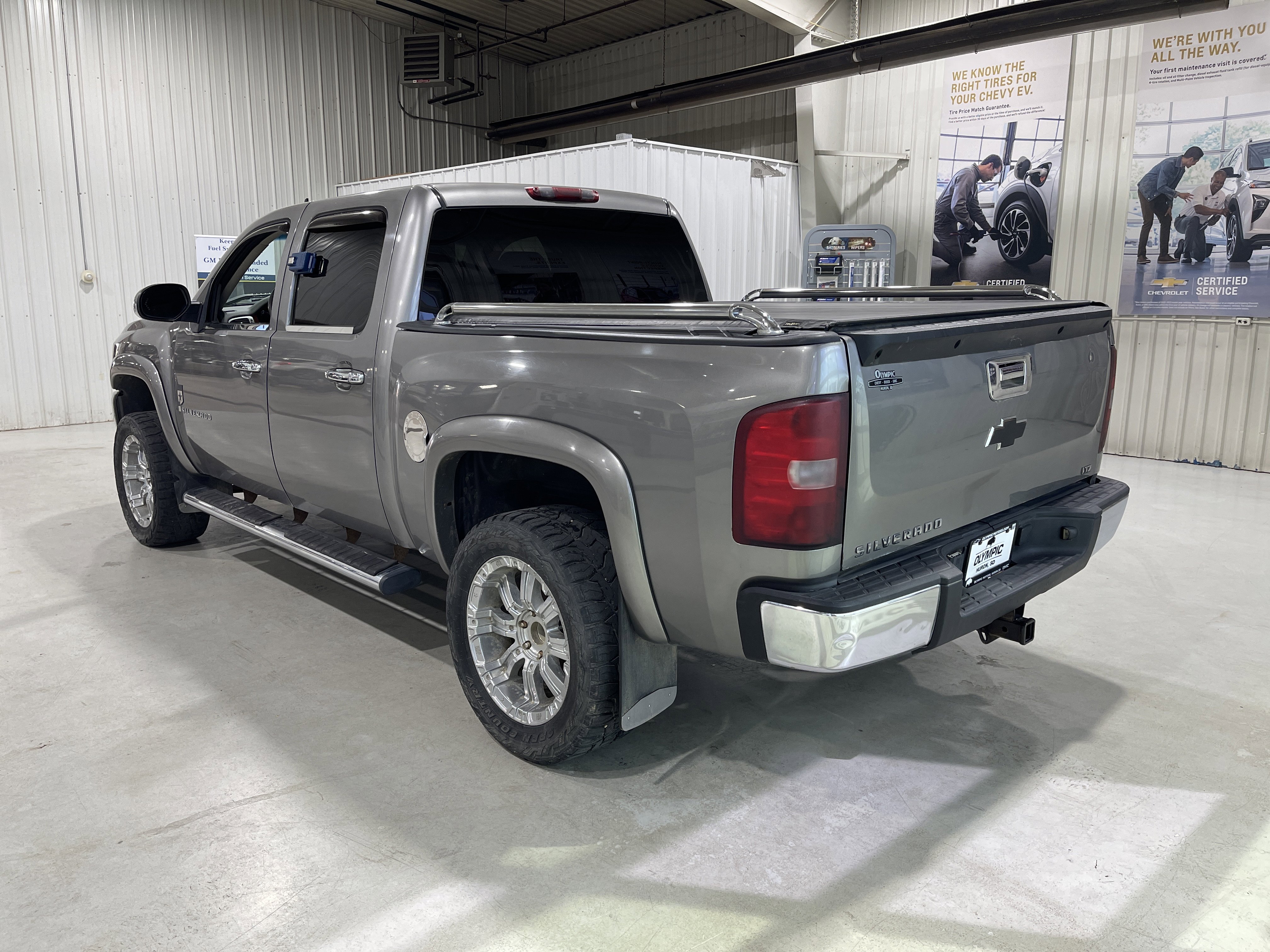 2007 Chevrolet Silverado 1500 LTZ - Photo 6