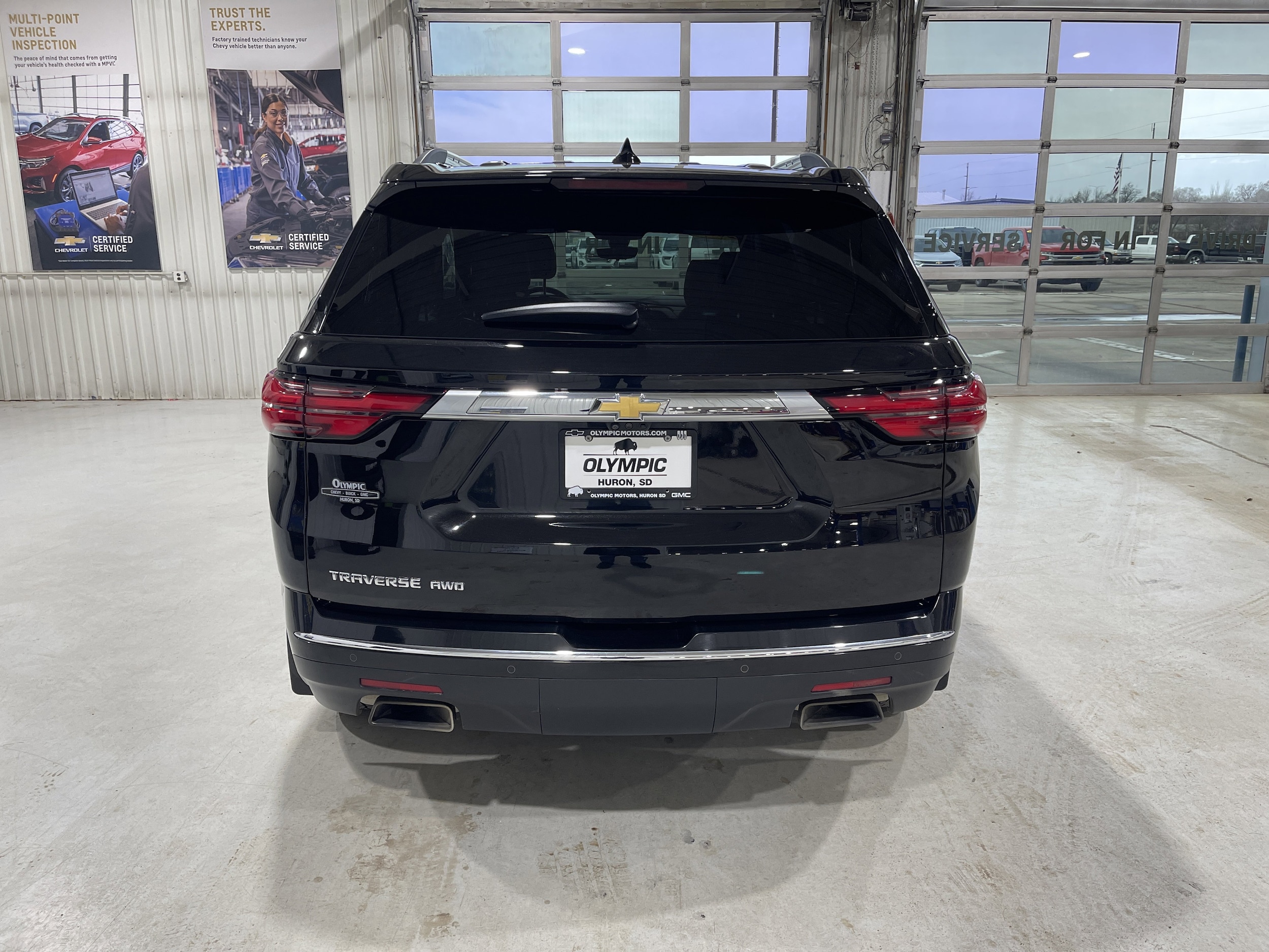 2023 Chevrolet Traverse High Country - Photo 6