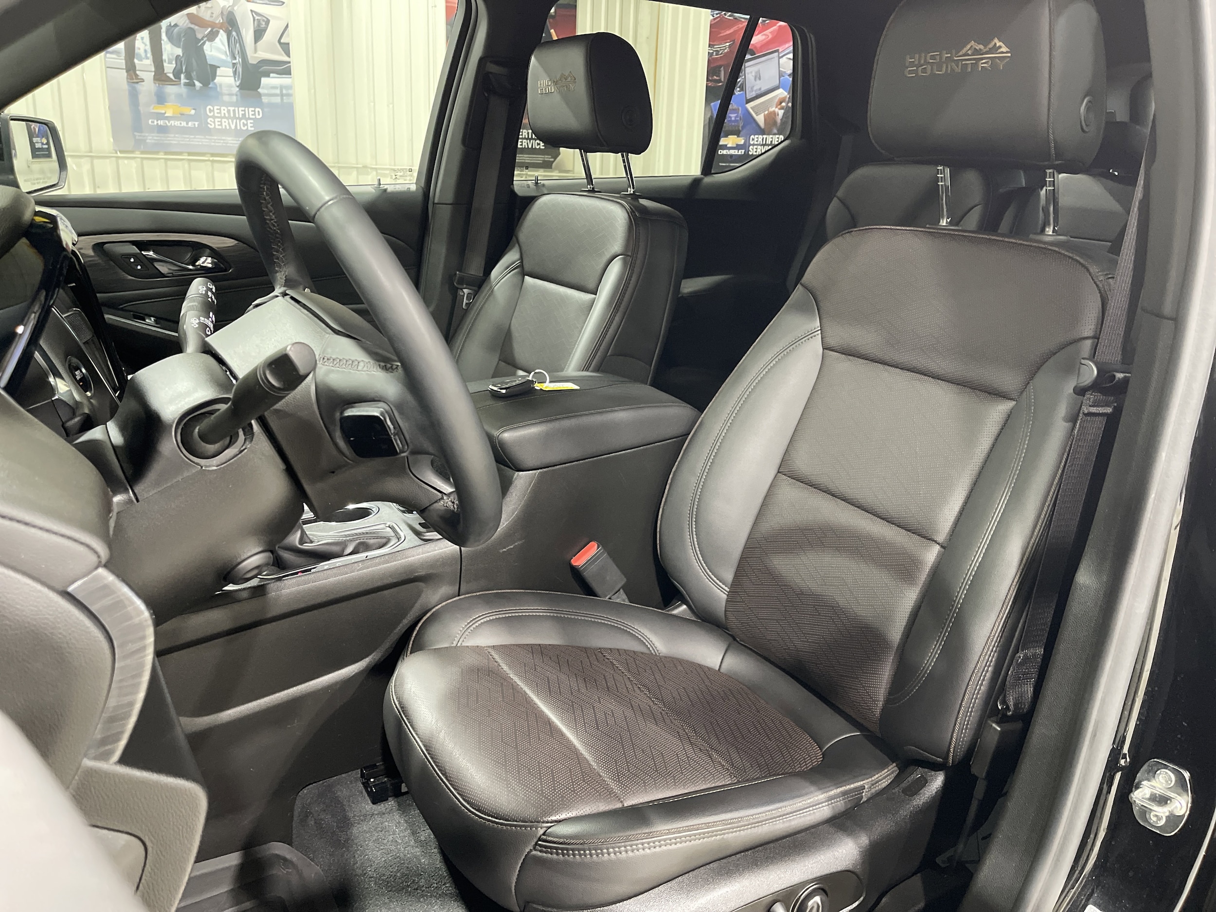 2023 Chevrolet Traverse High Country - Photo 18