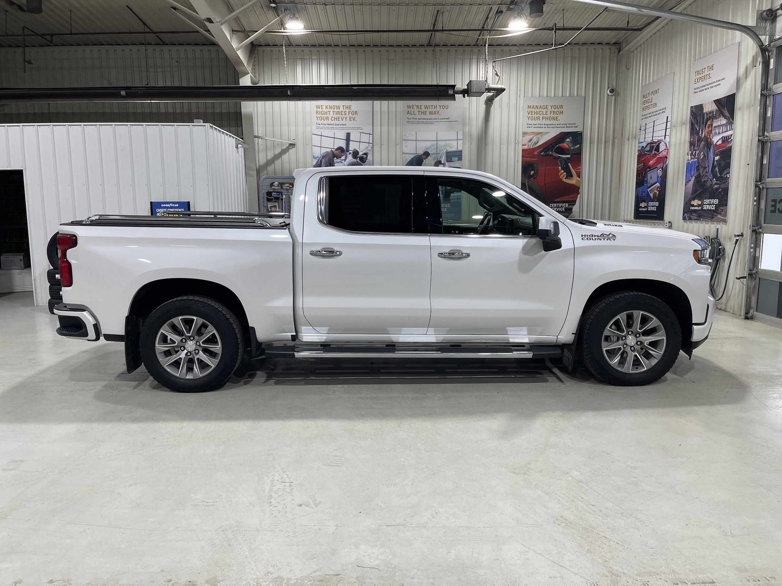 2021 Chevrolet Silverado 1500 High Country - Photo 9