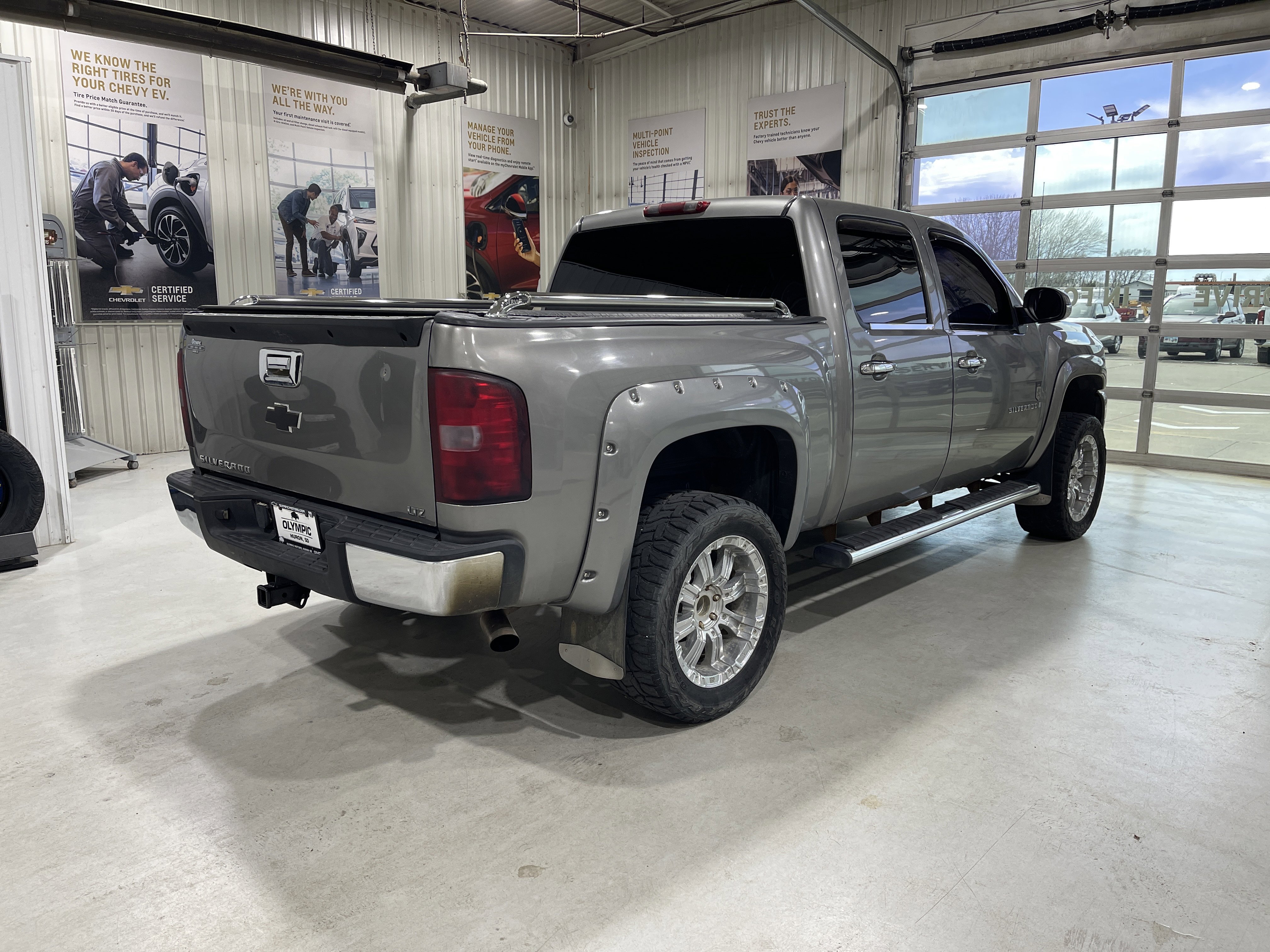 2007 Chevrolet Silverado 1500 LTZ - Photo 8