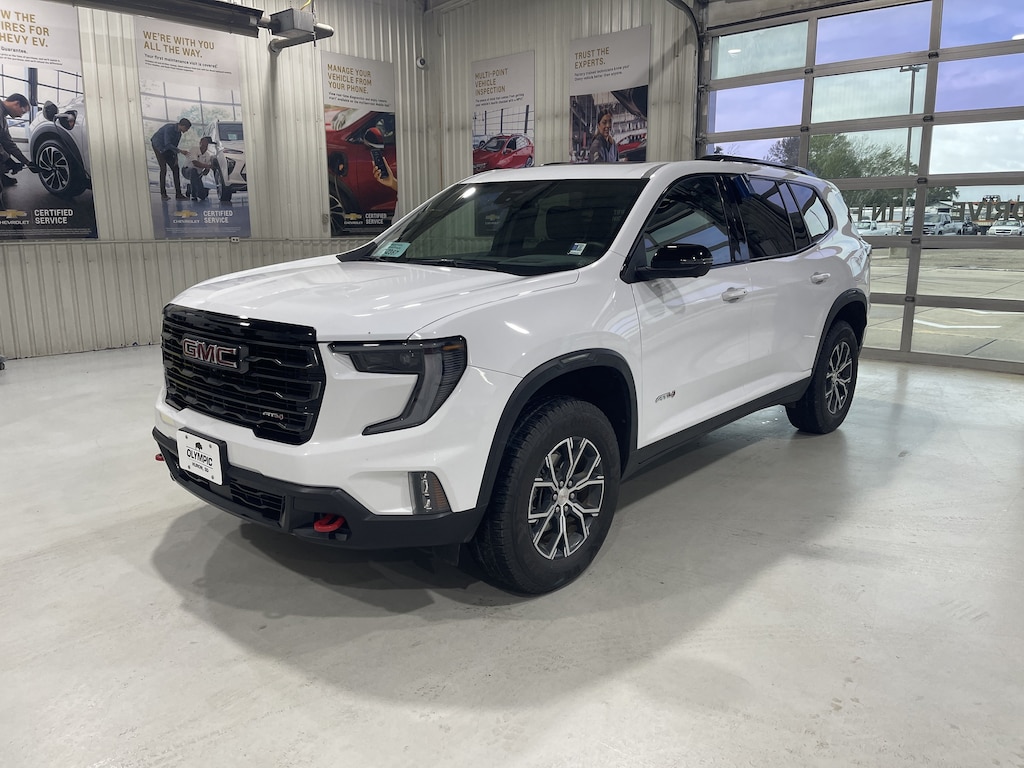 Used 2024 GMC Acadia AT4 SUV