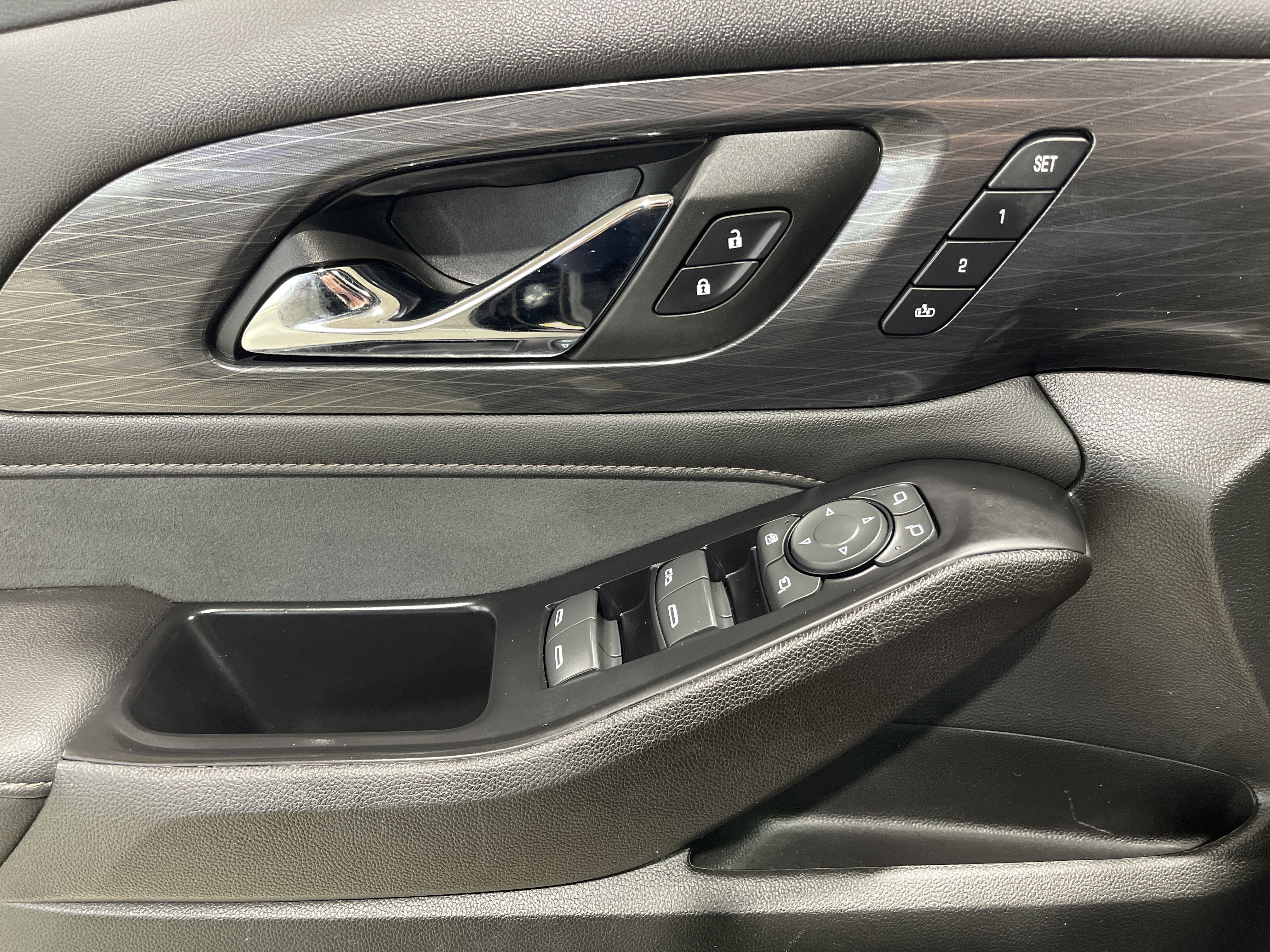2023 Chevrolet Traverse High Country - Photo 34