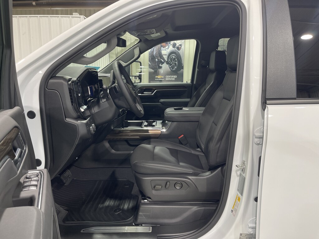 New 2026 Chevrolet Silverado 3500 HD LT Truck