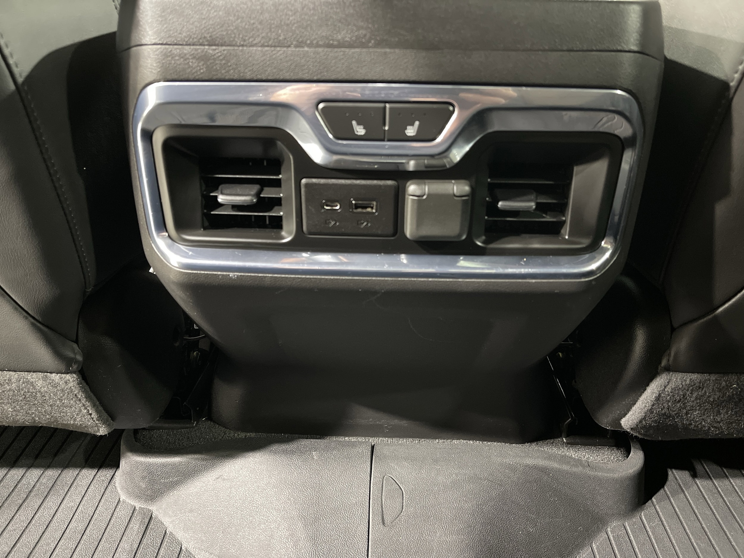 2021 Chevrolet Silverado 1500 High Country - Photo 15