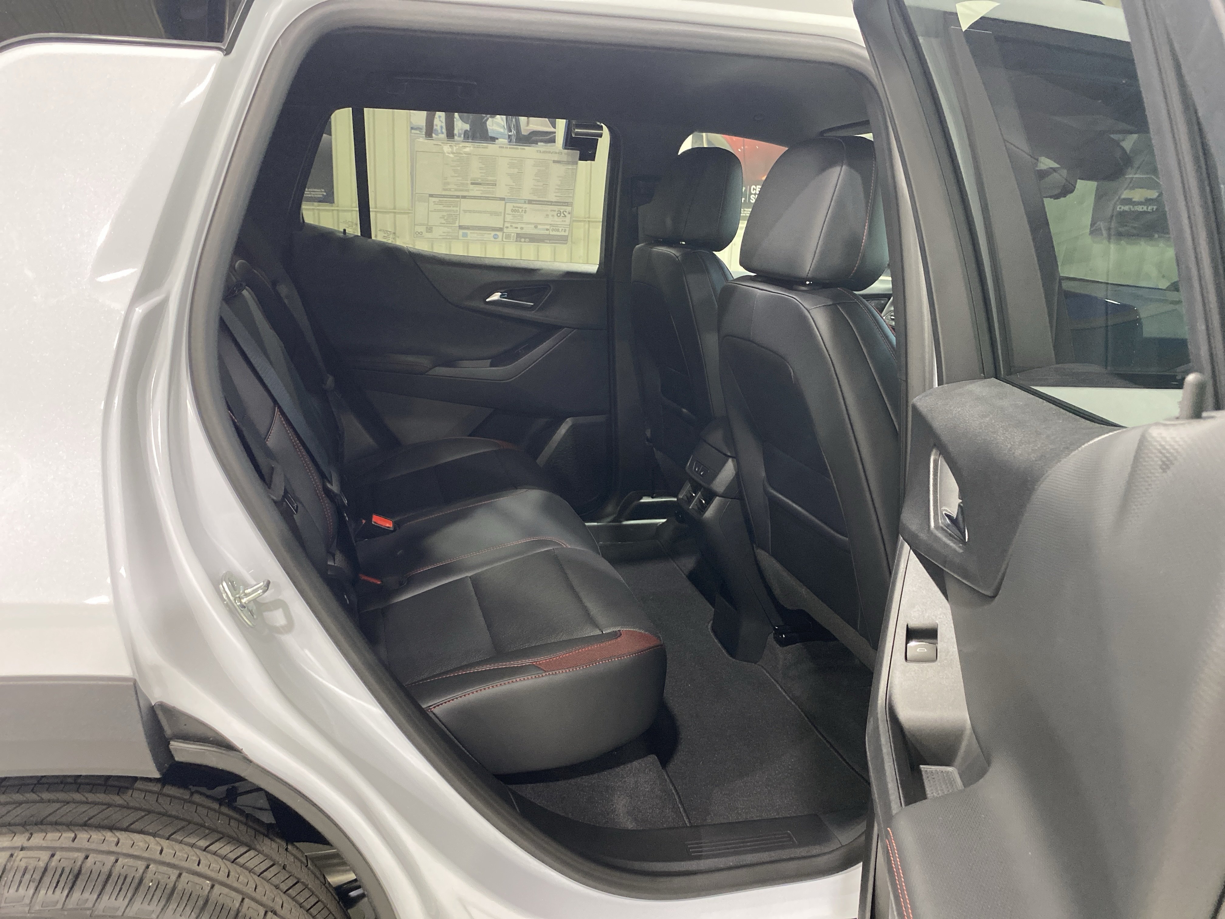 2027 Chevrolet Equinox RS - Photo 16