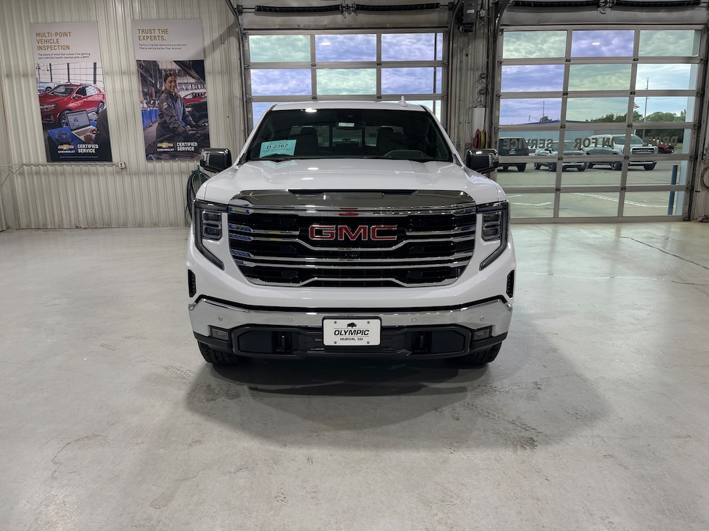 New 2026 GMC Sierra 1500 SLT Truck