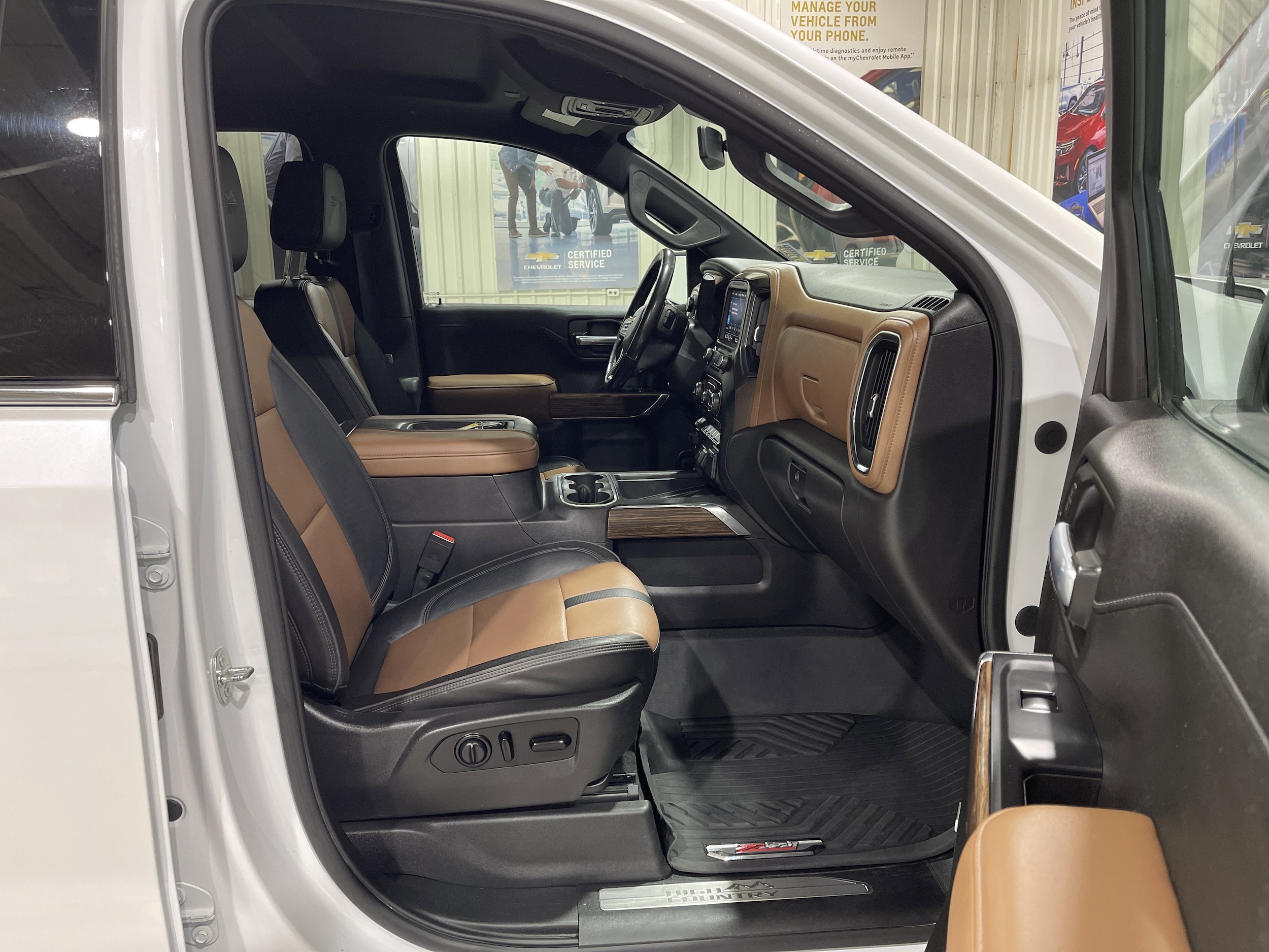 2021 Chevrolet Silverado 1500 High Country - Photo 20