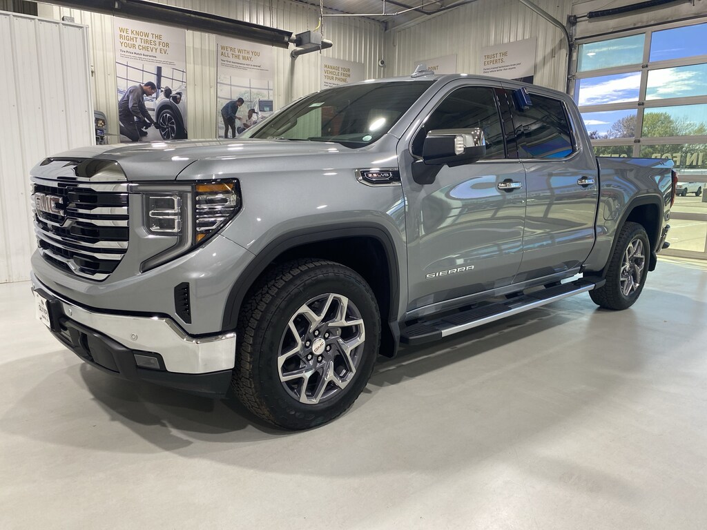 New 2026 GMC Sierra 1500 SLT Truck