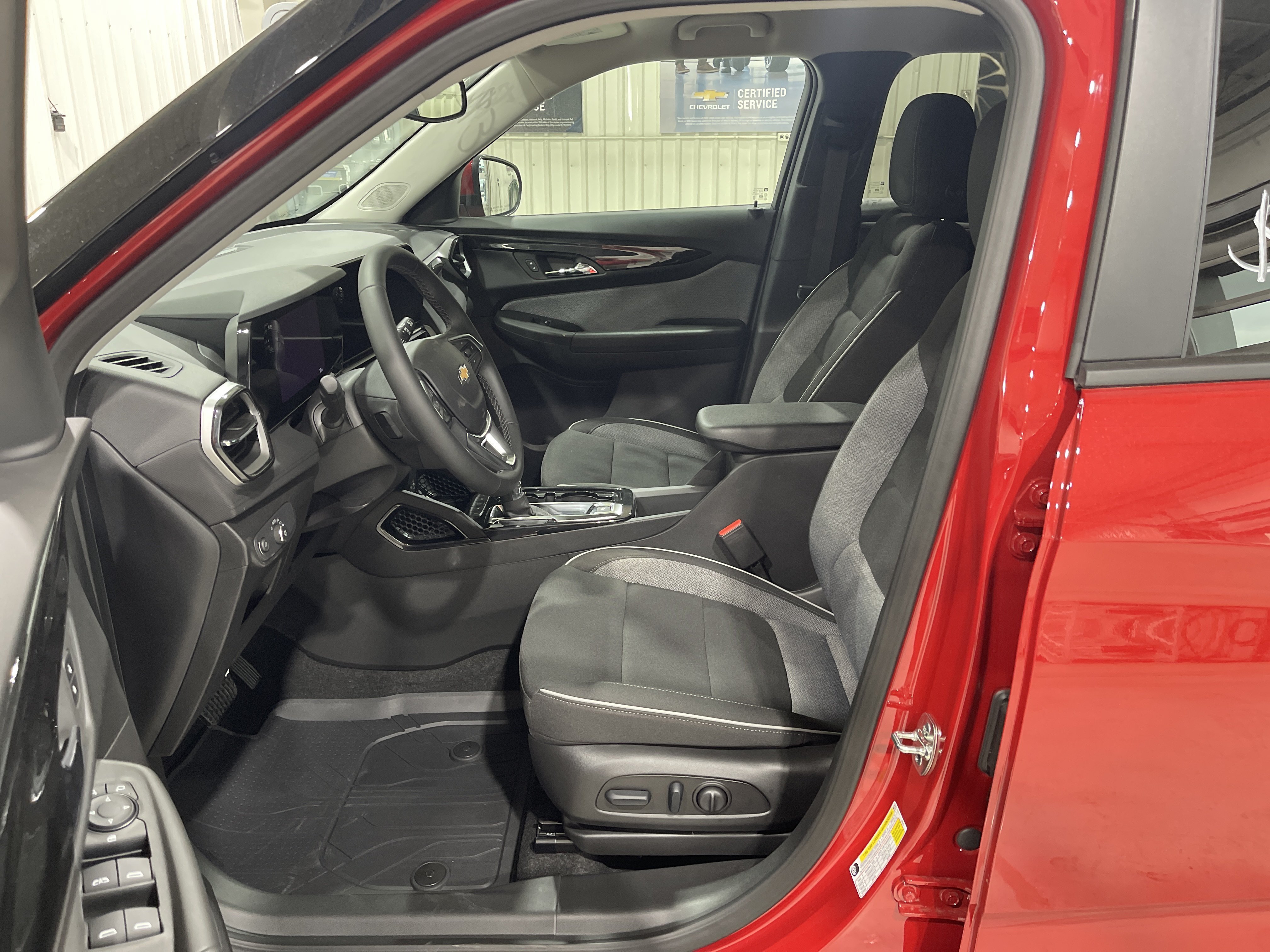 New 2026 Chevrolet Trailblazer LT SUV