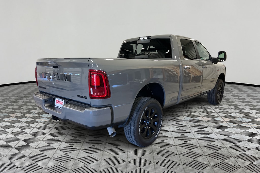 New 2026 Ram 2500 LARAMIE CREW CAB 4X4 6'4 BOX Pickup