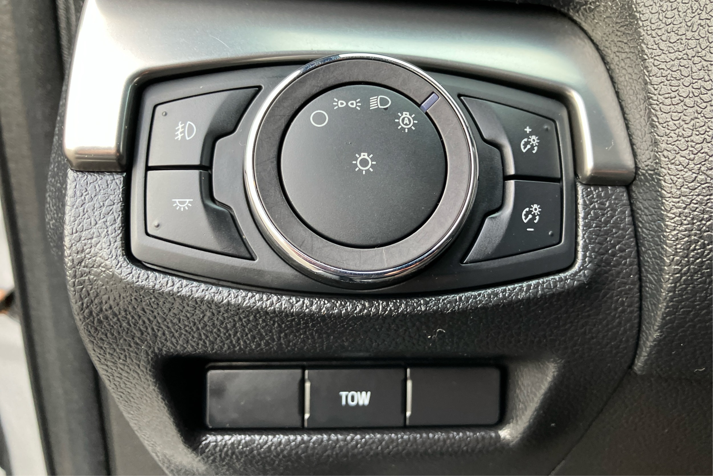 2019 Ford Explorer XLT - Photo 35