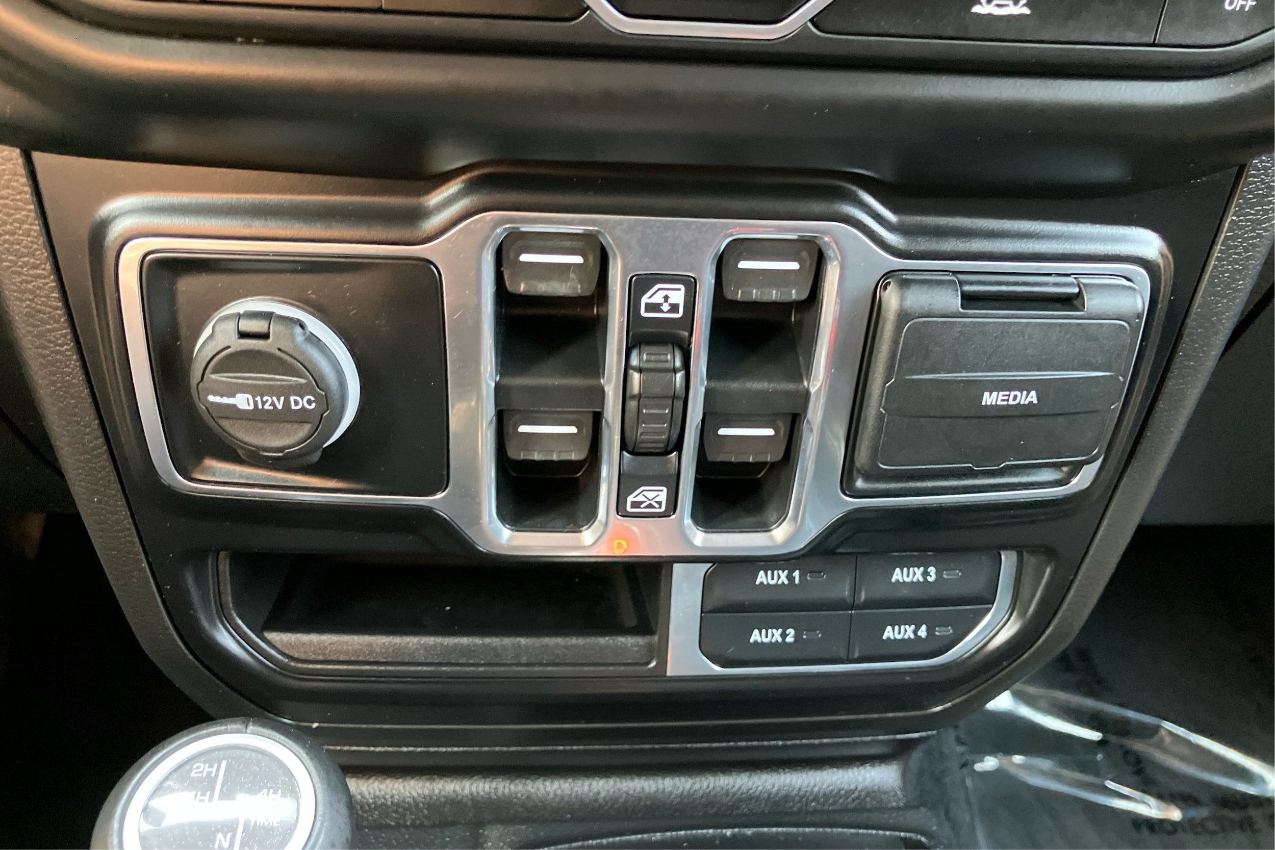 2022 Jeep Wrangler Unlimited Sahara Altitude - Photo 31