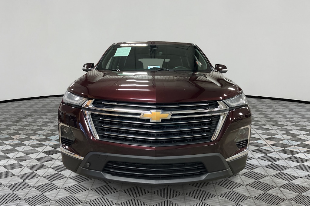 Used 2023 Chevrolet Traverse LT Leather AWD