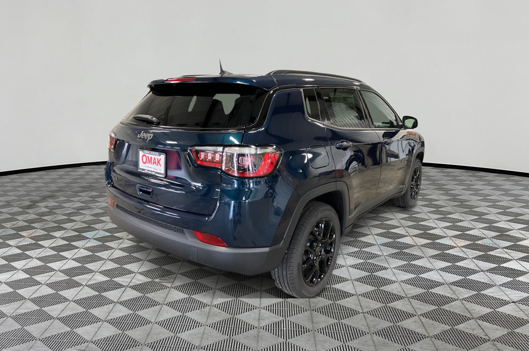 2026 Jeep Compass Latitude Altitude - Photo 4