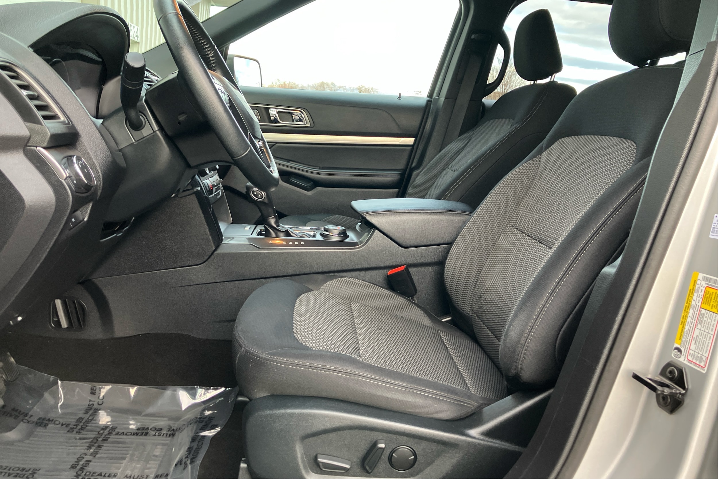 2019 Ford Explorer XLT - Photo 8