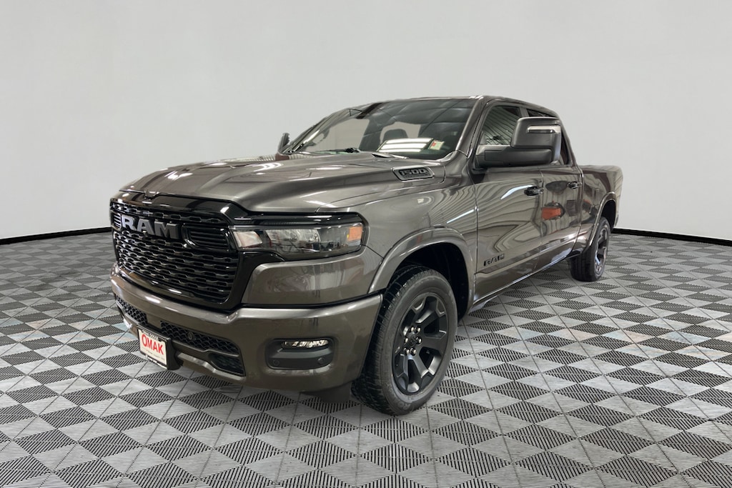 New 2027 Ram 1500 BIG HORN CREW CAB 4X4 6'4 BOX Pickup