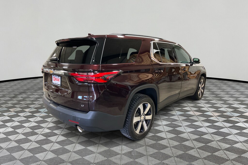 Used 2023 Chevrolet Traverse LT Leather AWD