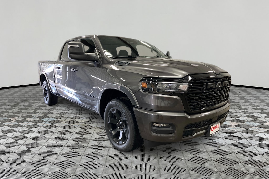 New 2027 Ram 1500 BIG HORN CREW CAB 4X4 6'4 BOX Pickup