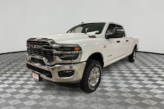 2027 Ram 3500 BIG HORN CREW CAB 4X4 8' BOX Pickup