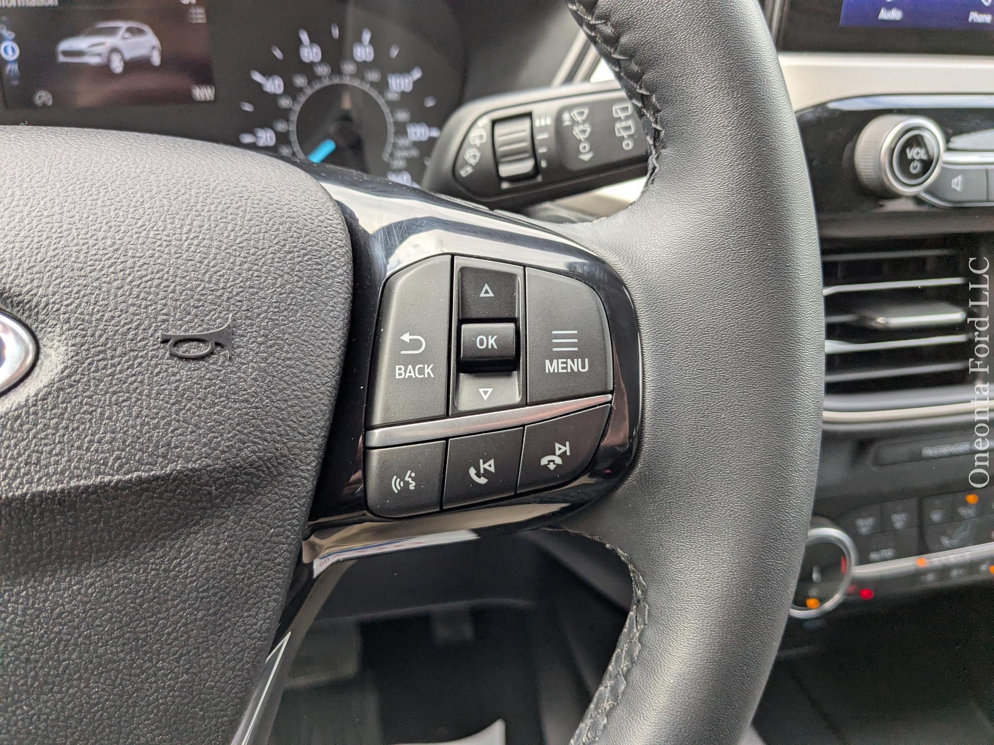 2022 Ford Escape SE - Photo 23