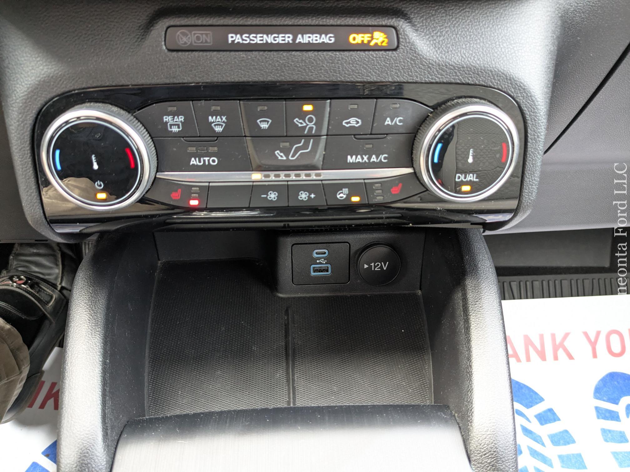 2022 Ford Escape SE - Photo 28