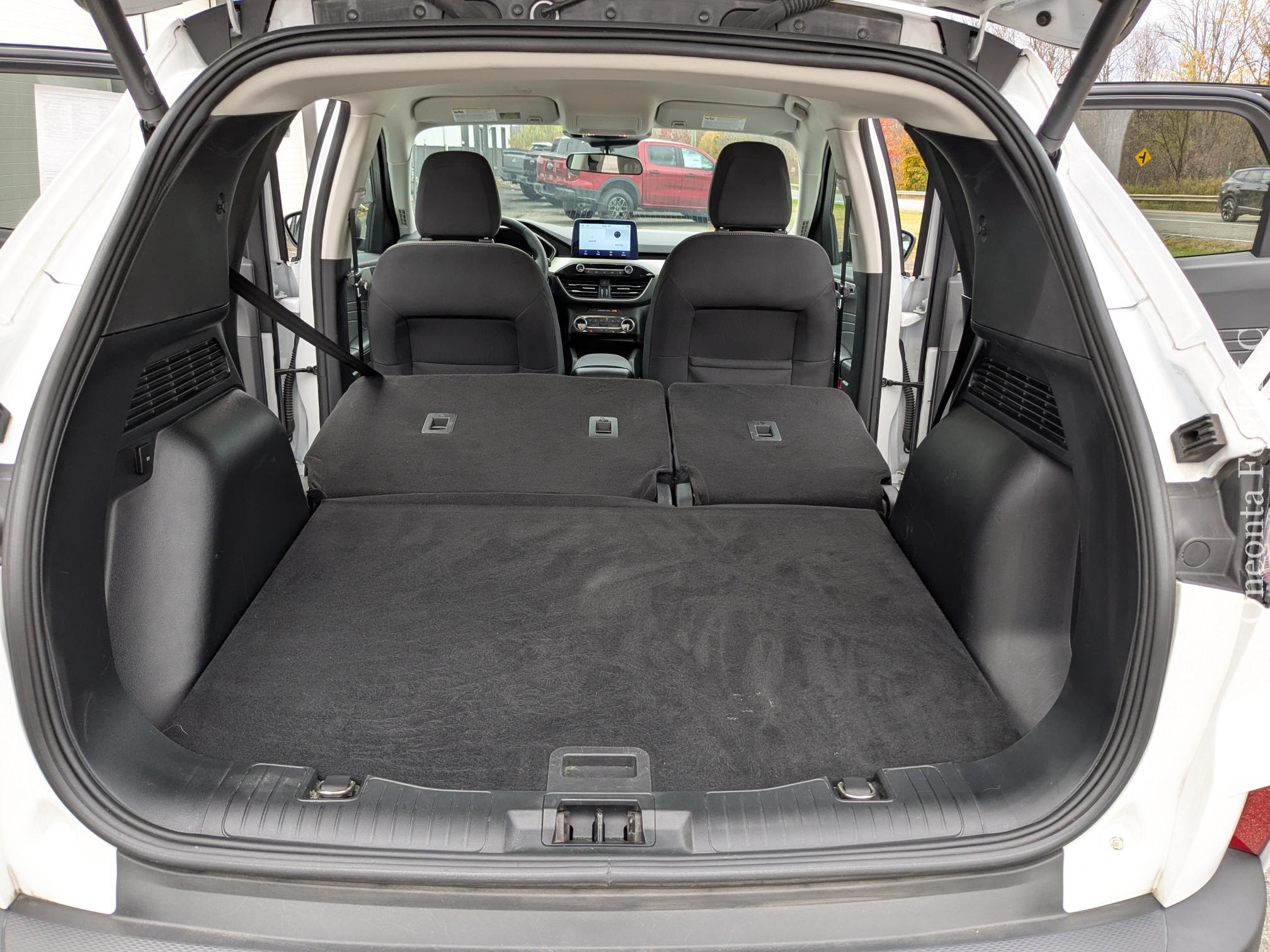 2022 Ford Escape SE - Photo 11