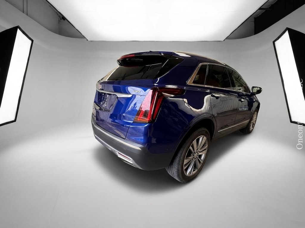 Used 2023 Cadillac XT5 Premium Luxury All-Wheel Drive with Locking Differential S