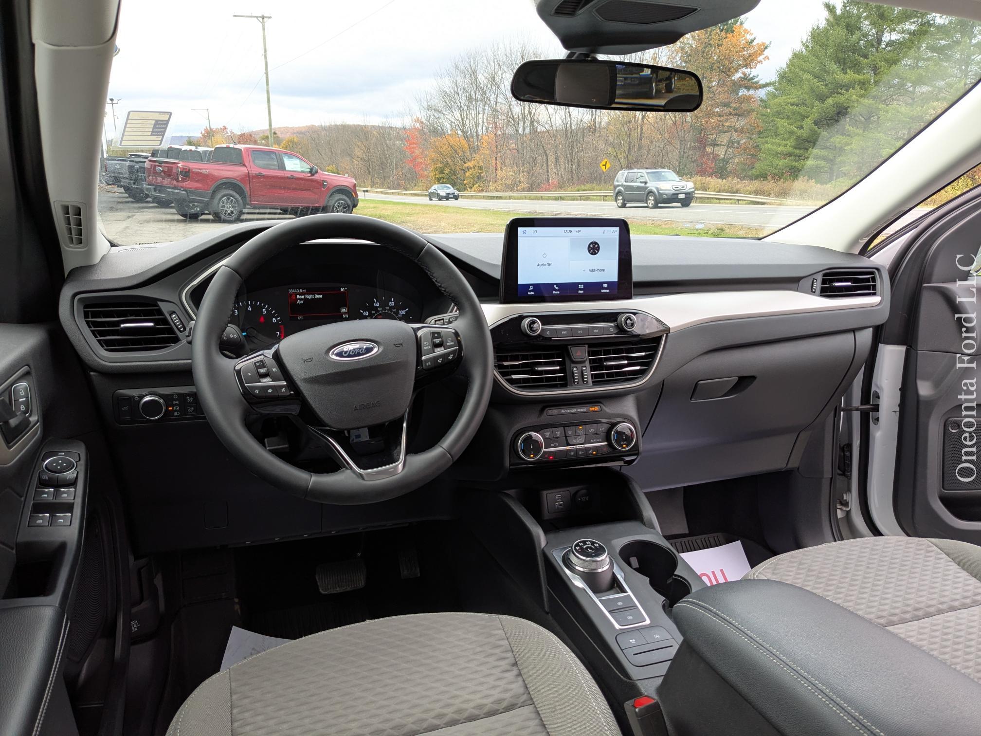 2022 Ford Escape SE - Photo 15
