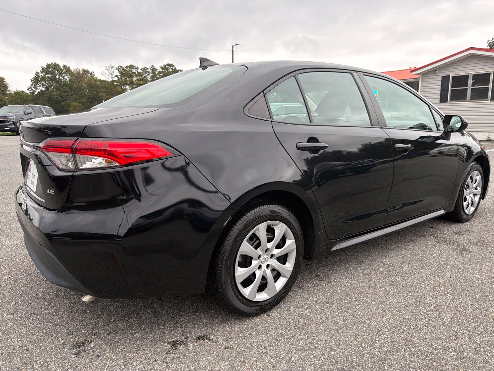 Used 2023 Toyota Corolla LE Sedan