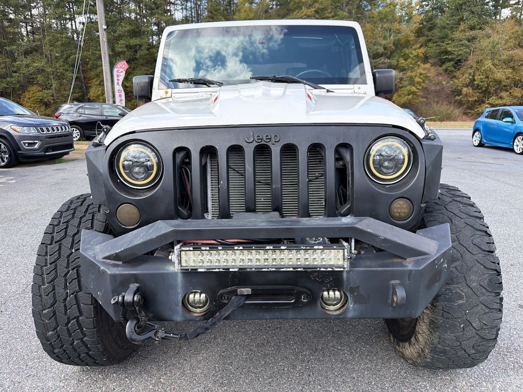 Used 2010 Jeep Wrangler Unlimited Rubicon SUV