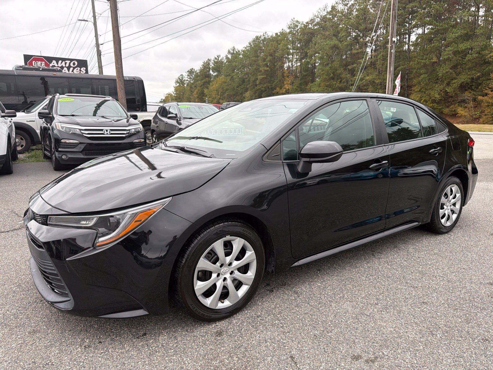 Used 2023 Toyota Corolla LE Sedan