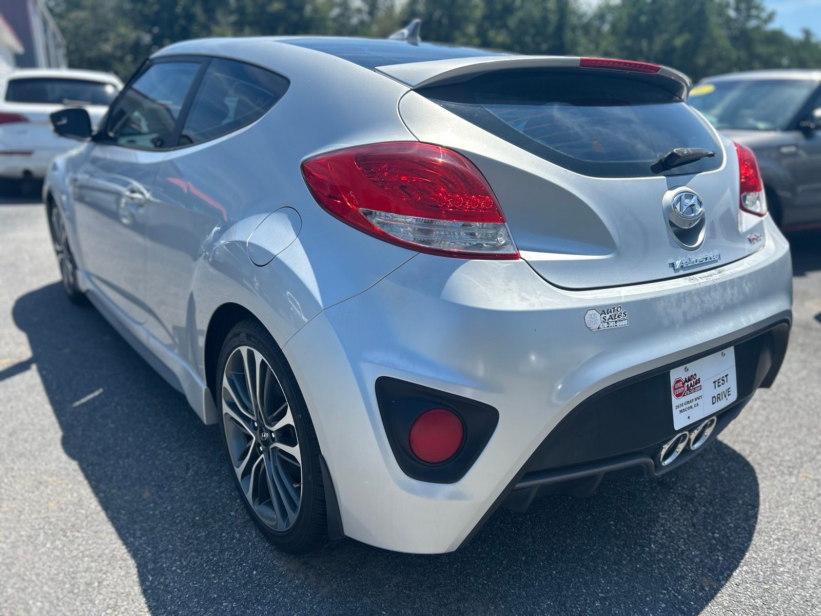 2016 Hyundai Veloster - Photo 15