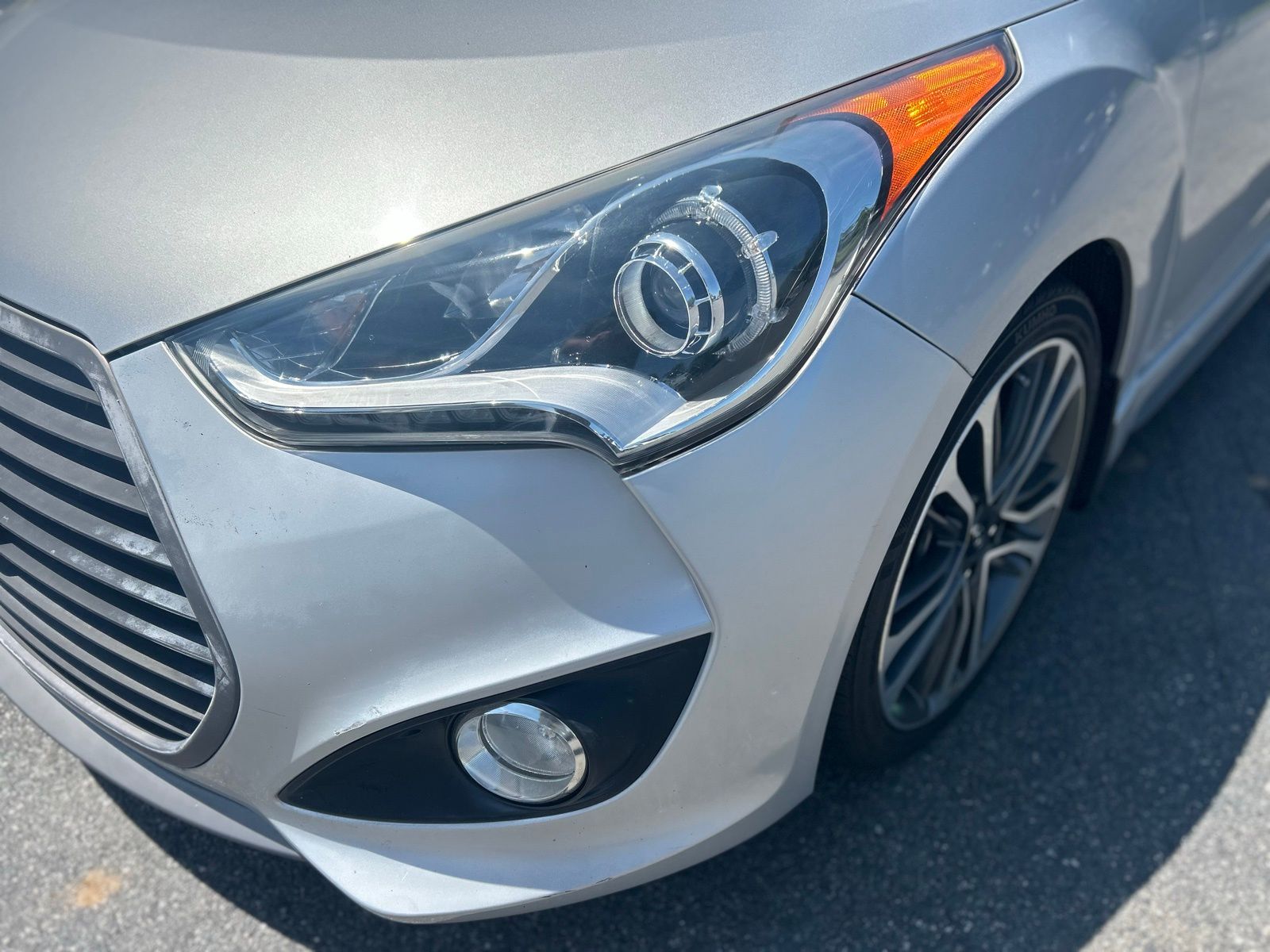 2016 Hyundai Veloster - Photo 6