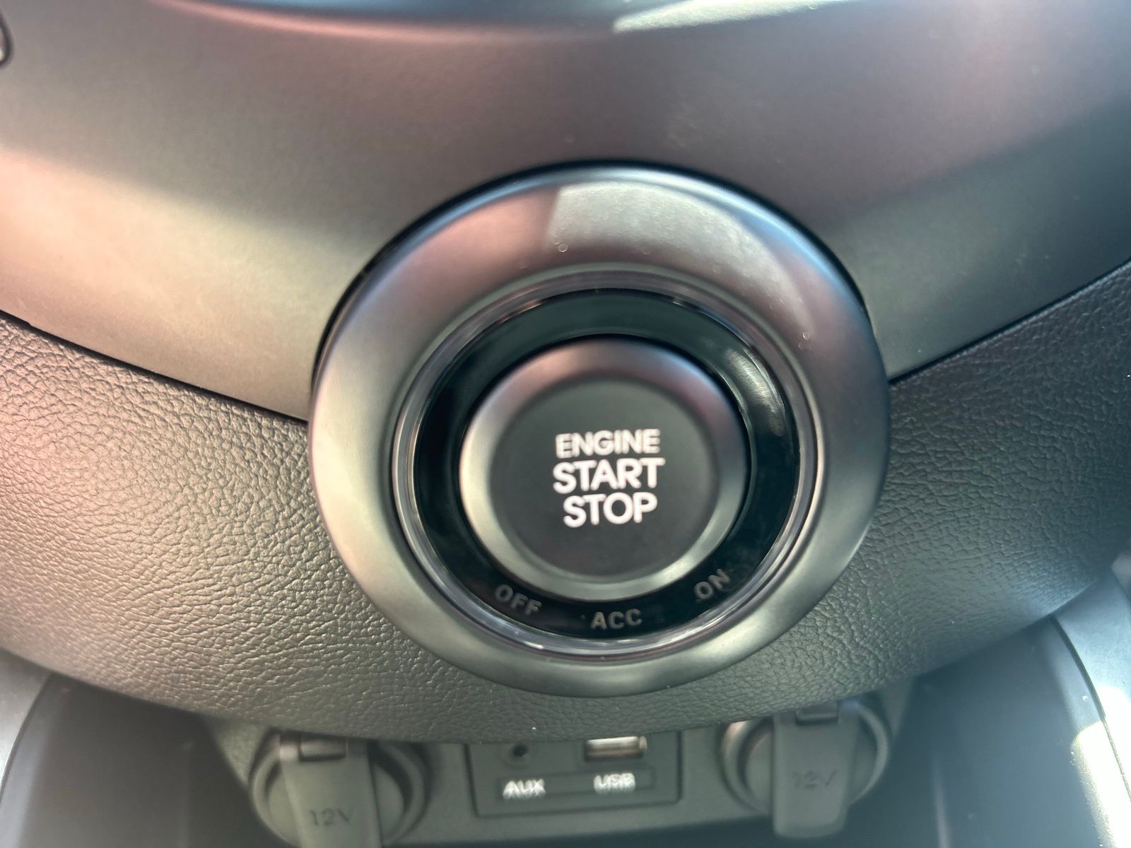 2016 Hyundai Veloster - Photo 29