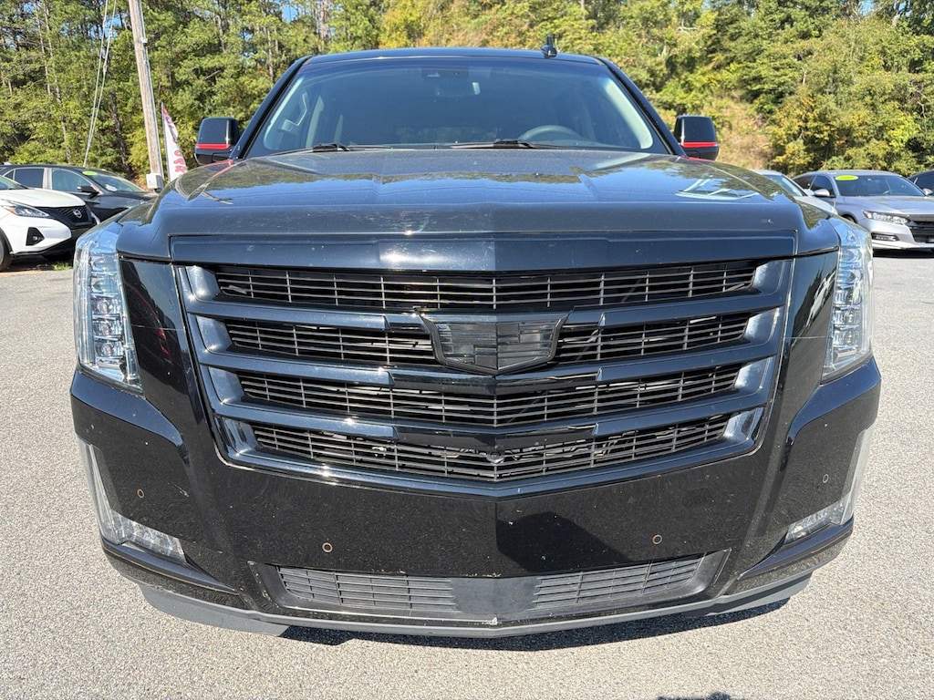 Used 2018 Cadillac Escalade Premium Luxury SUV