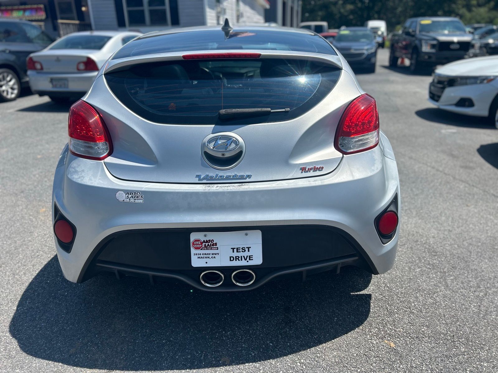 2016 Hyundai Veloster - Photo 13