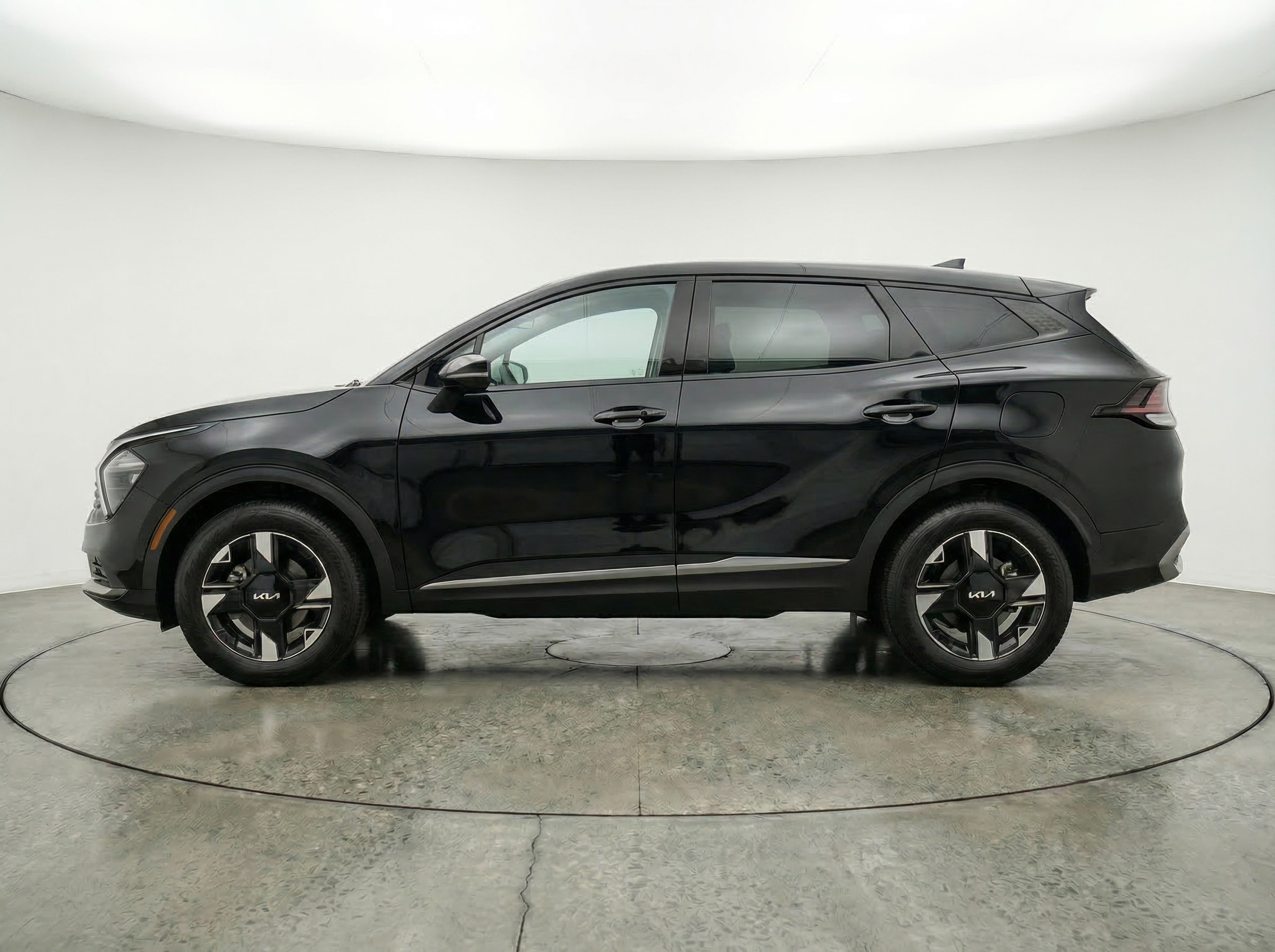 Thumbnail: 2026 Kia Sportage - 4