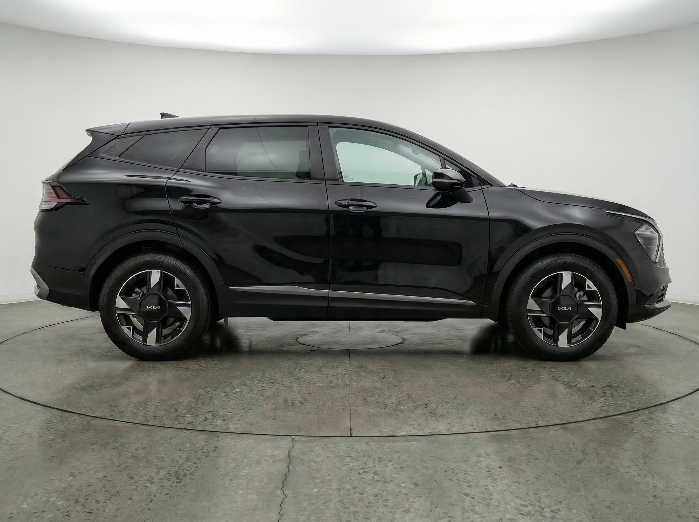 Thumbnail: 2026 Kia Sportage - 8