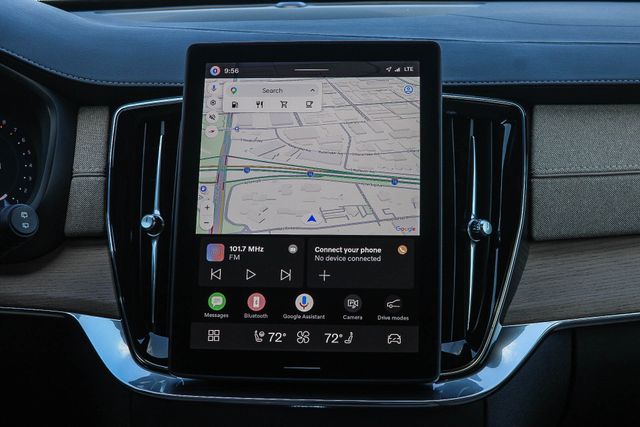 2026 Volvo XC90 Core - Photo 13