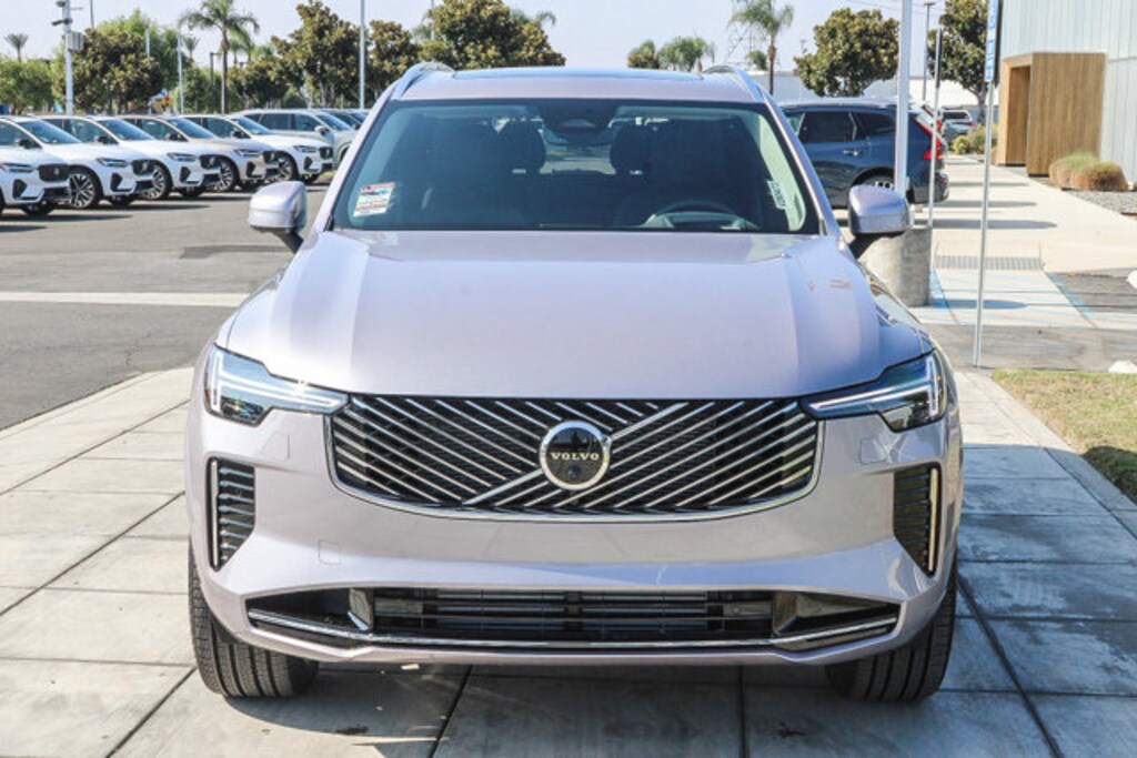 New 2026 Volvo XC90 plug-in hybrid T8 Ultra 7-Seater SUV