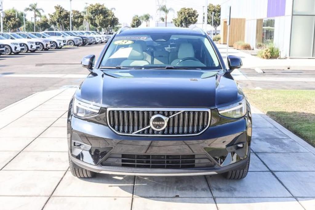 Certified 2023 Volvo XC40 Ultimate SUV