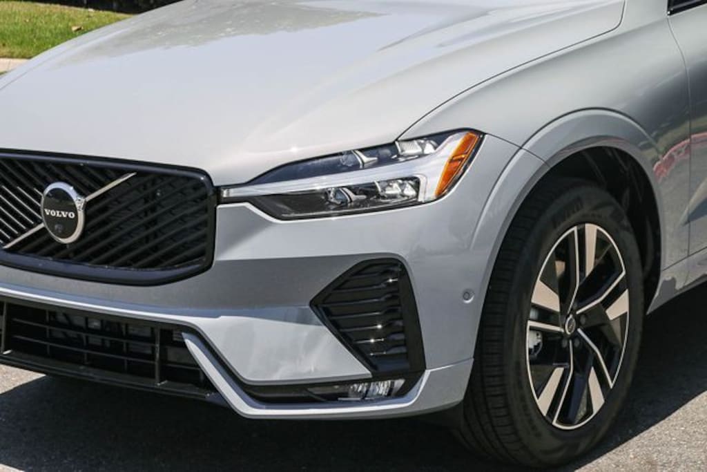 Used 2026 Volvo XC60 B5 Plus SUV