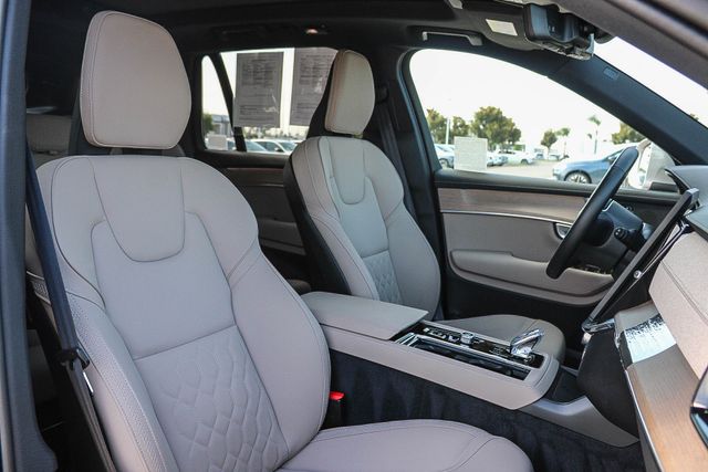 2026 Volvo XC90 Core - Photo 15