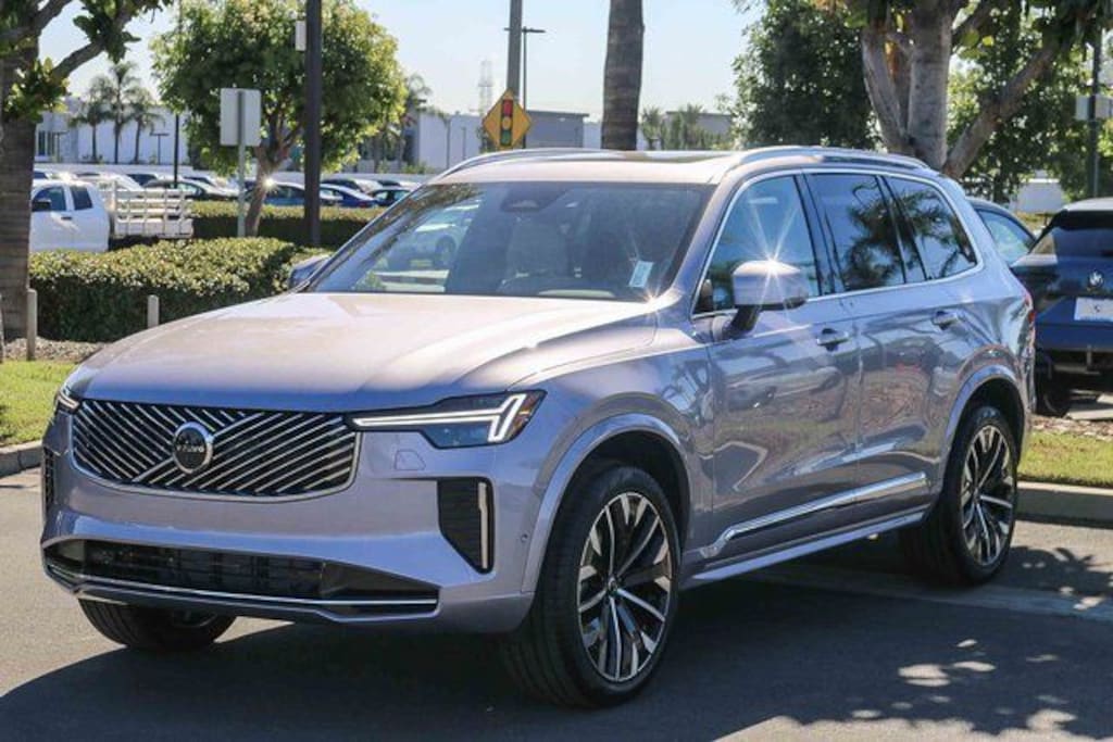 Used 2026 Volvo XC90 B6 Plus 7-Seater SUV