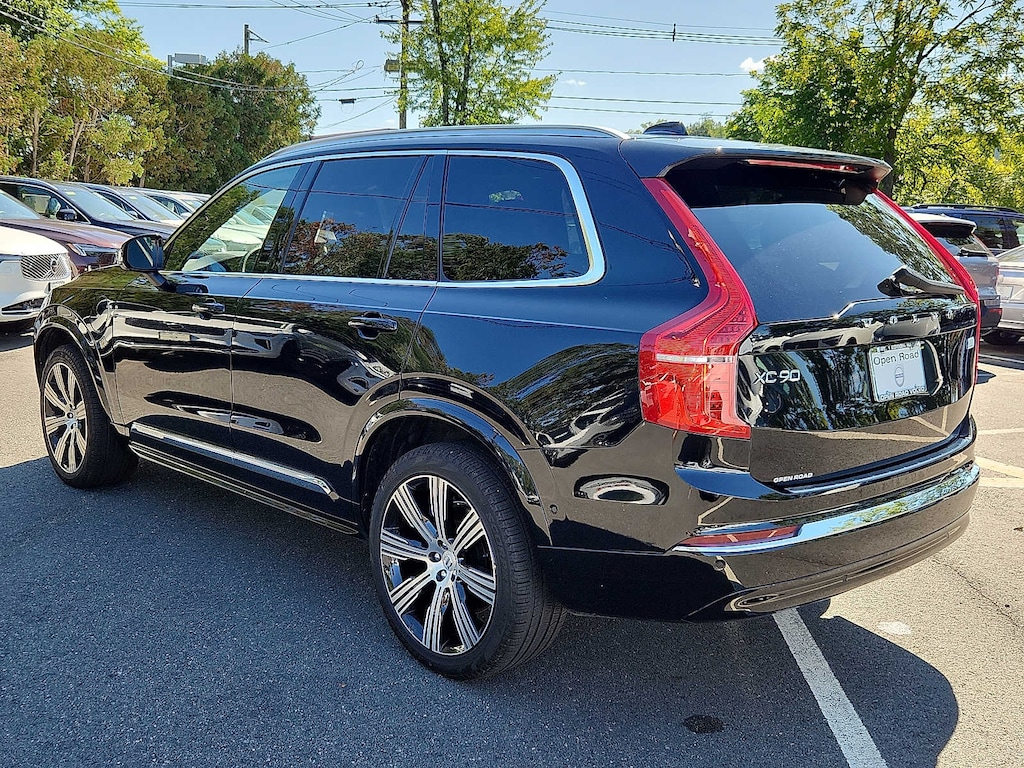 Certified 2024 Volvo XC90 plug-in hybrid T8 Ultimate Bright 7-Seater SUV